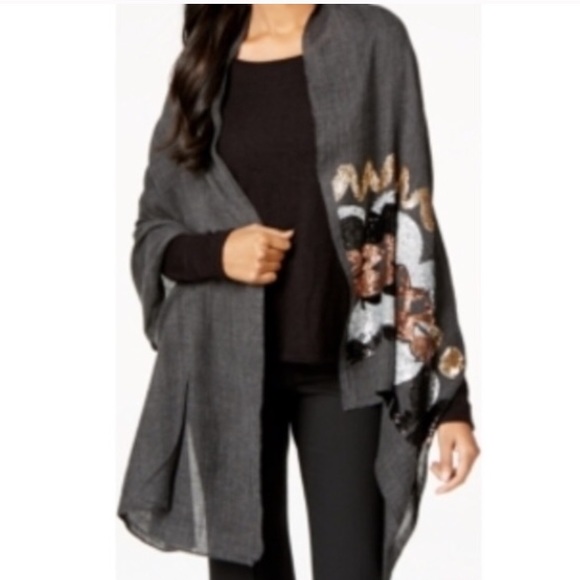 Echo Abstract 100% Wool Sequin Scarf - Picture 3 of 5